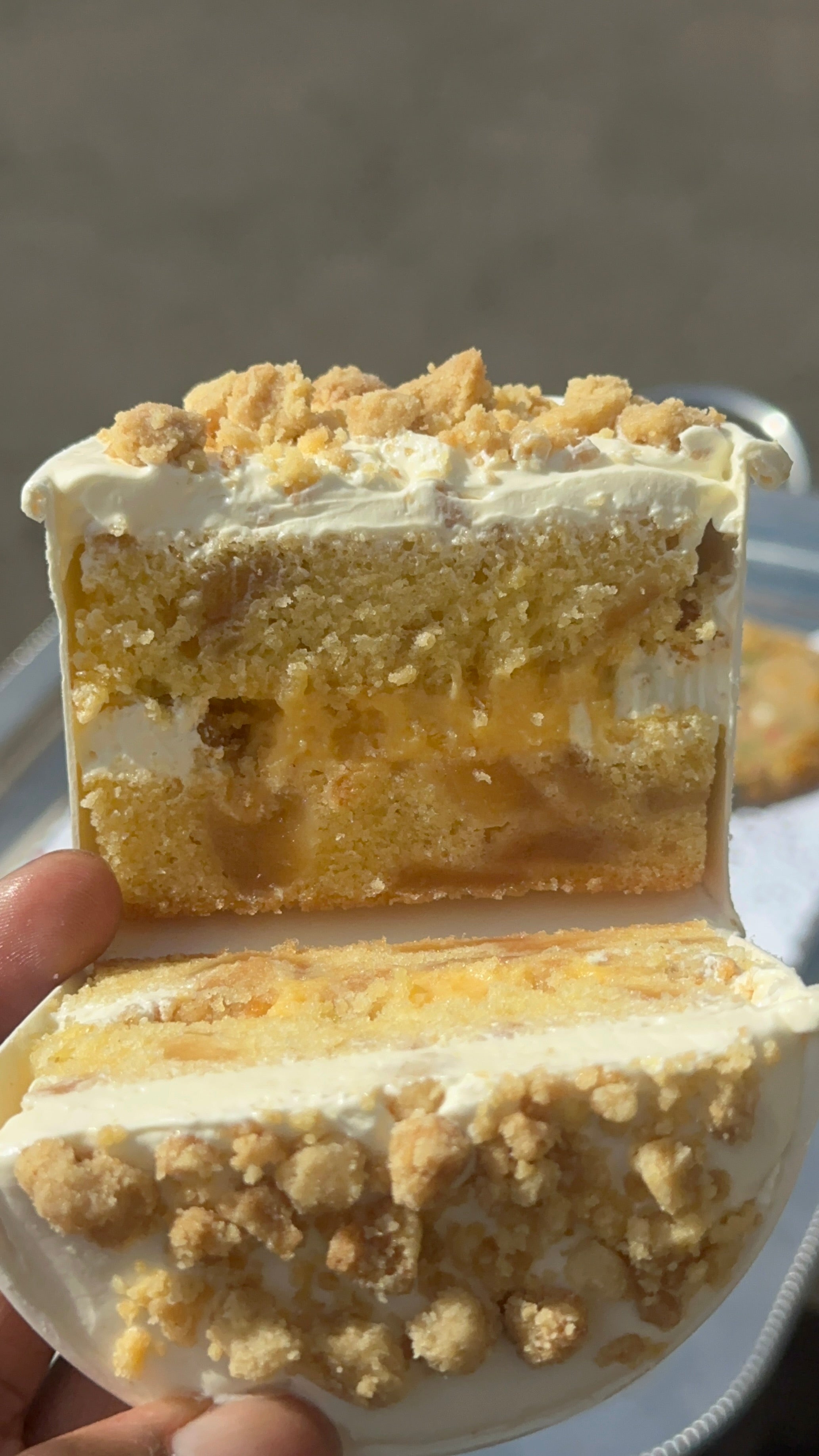 Apple Cinnamon Crumb Cake Tub