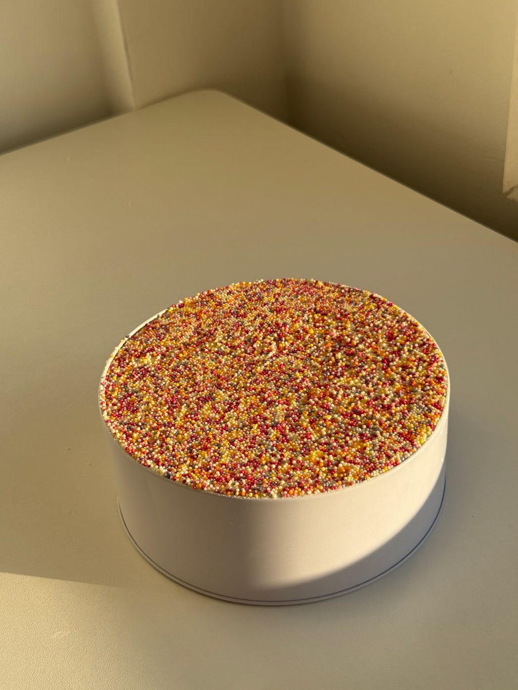 Dot Cake Tubs - Chocolate